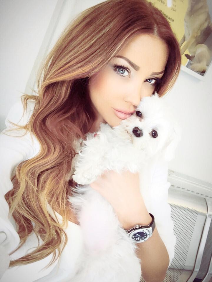 Revedere emoţionantă, la întoarcerea din America! Bianca "Ne iubim